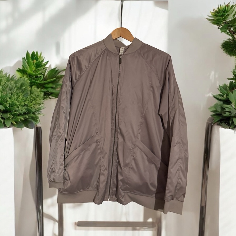 Lululemon Athletica Mauve Bomber Jacket 12